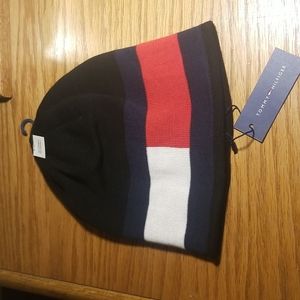 TOMMY HILLFIGER "REVERSIBLE "WINTER HAT